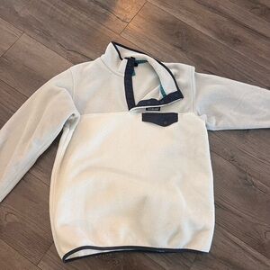 Patagonia - medium - Cream Sweater with Navy Accents